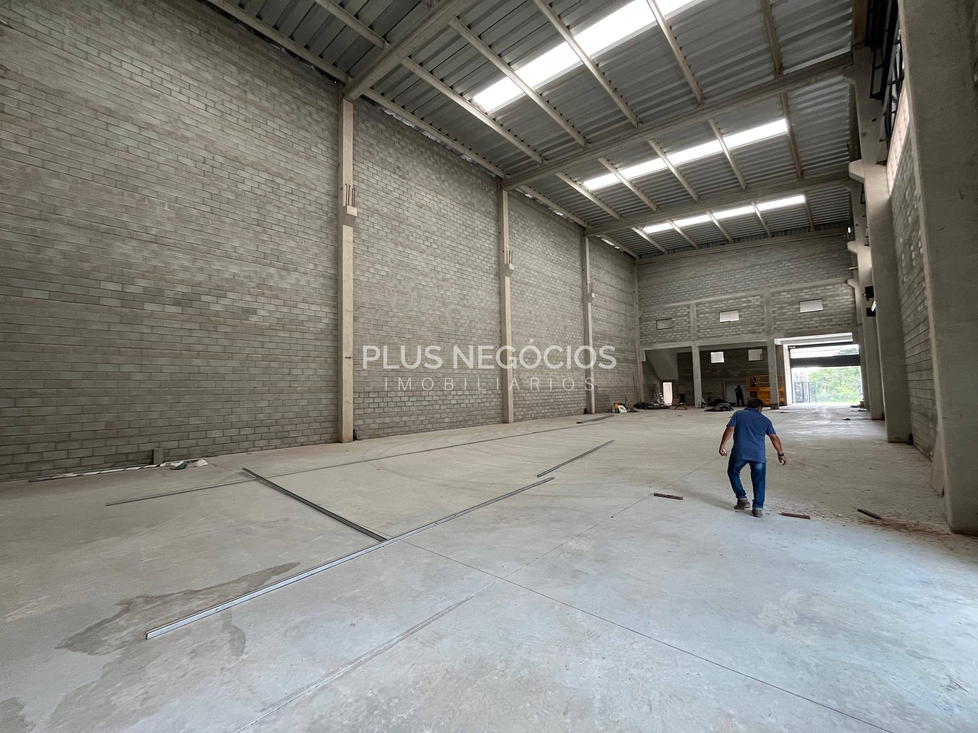 Depósito-Galpão, 1500 m² - Foto 2