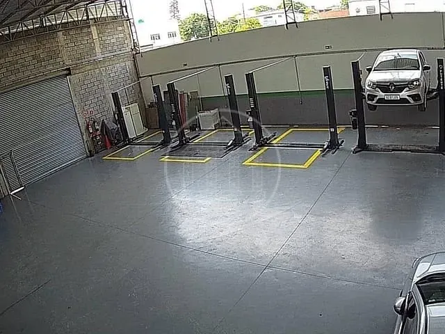 Galpão / Barracão com 632m², à venda, no bairro Cidade Dutra em São Paulo