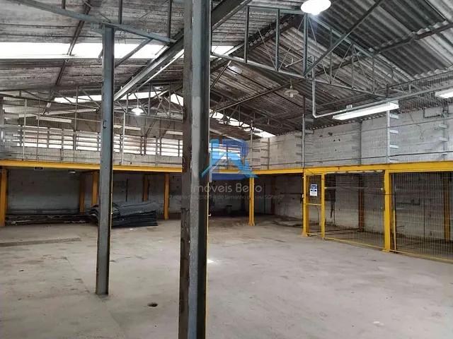 Galpão / Barracão com 1045m², à venda, no bairro Bairro do Poste em Jundiaí