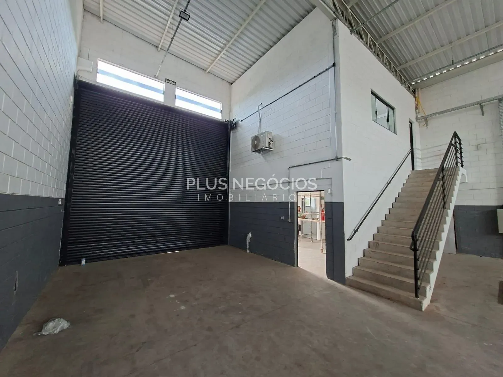 Depósito-Galpão, 330 m² - Foto 3