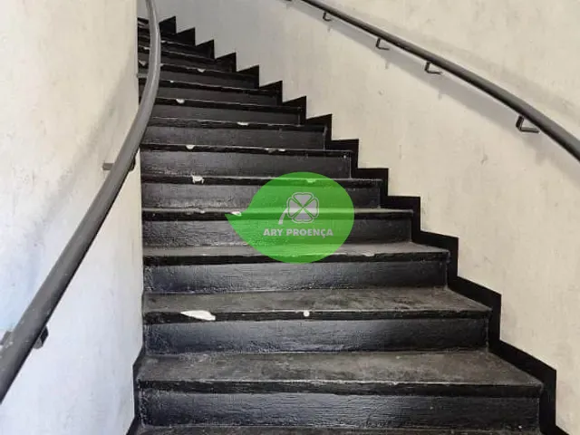 Galpão / Barracão com 418m², à venda ou para alugar, no bairro Jardim Leocadia em Sorocaba