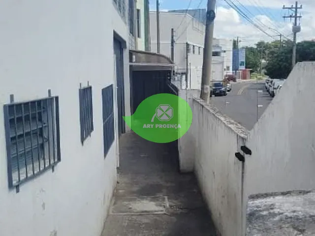 Galpão / Barracão com 418m², à venda ou para alugar, no bairro Jardim Leocadia em Sorocaba