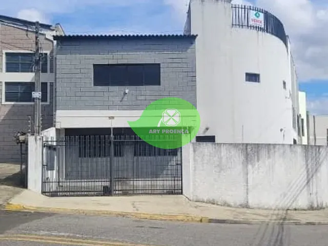 Galpão / Barracão com 418m², à venda ou para alugar, no bairro Jardim Leocadia em Sorocaba