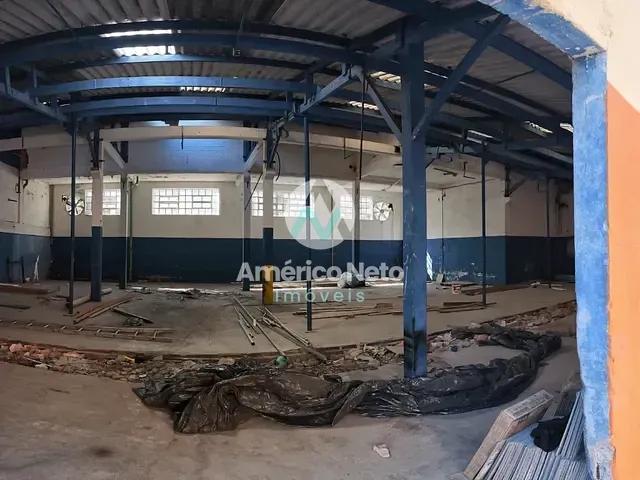 Galpão / Barracão para alugar, no bairro Santo Antônio em São Caetano do Sul