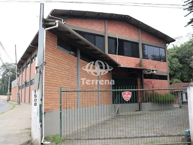 Galpão / Barracão com 2405m², para alugar, no bairro Velha Central em Blumenau