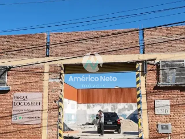 Galpão / Barracão para alugar, no bairro Santo Antônio em São Caetano do Sul