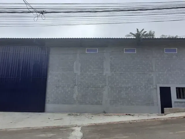 Galpão / Barracão com 200m², para alugar, no bairro São Judas Tadeu em Vargem Grande Paulista