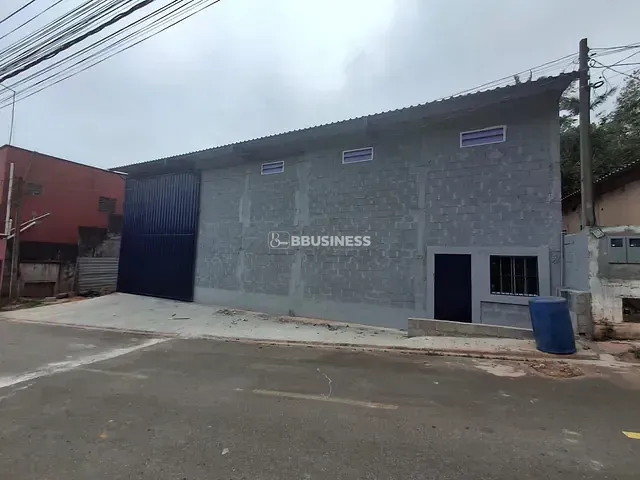 Galpão / Barracão com 200m², para alugar, no bairro São Judas Tadeu em Vargem Grande Paulista