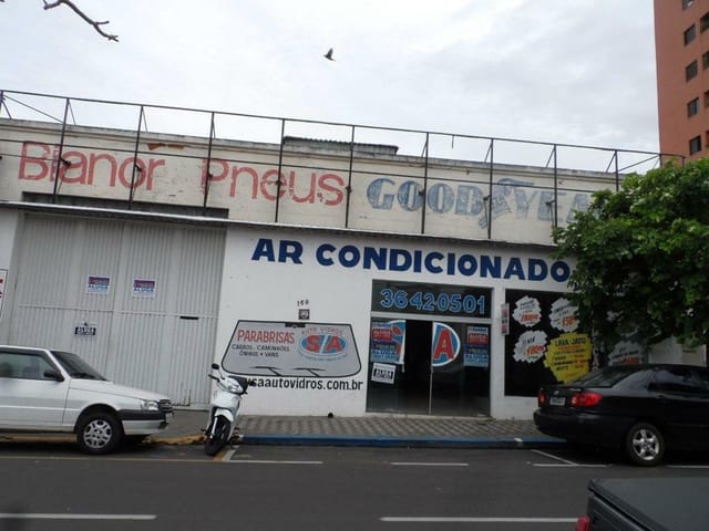 Galpão / Barracão com 500m², para alugar, no bairro Centro em Birigüi