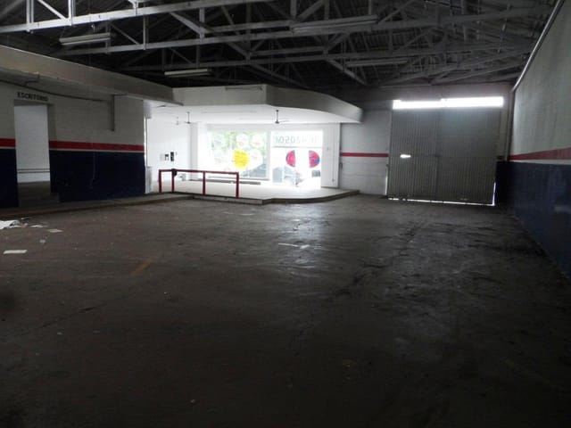 Galpão / Barracão com 500m², para alugar, no bairro Centro em Birigüi
