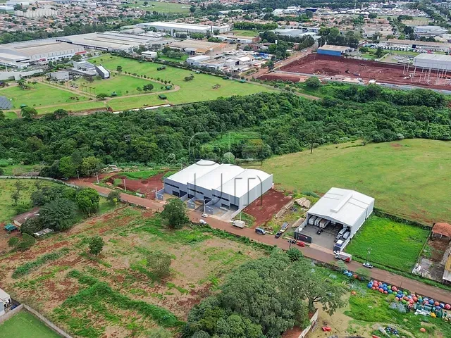 Galpão / Barracão com 1008m², à venda ou para alugar, no bairro Cilo 2 em Londrina