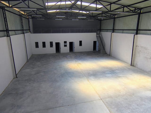 Foto do Galpão / Barracão - Galpão para Locação em Arujá | Imobiliária Villela Imóveis