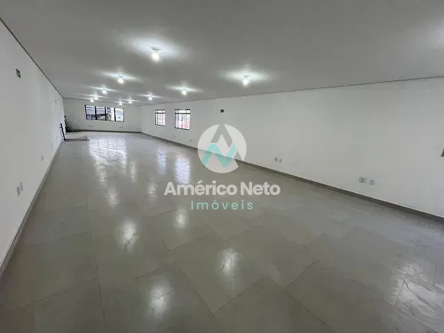 Galpão / Barracão à venda ou para alugar, no bairro Cerâmica em São Caetano do Sul