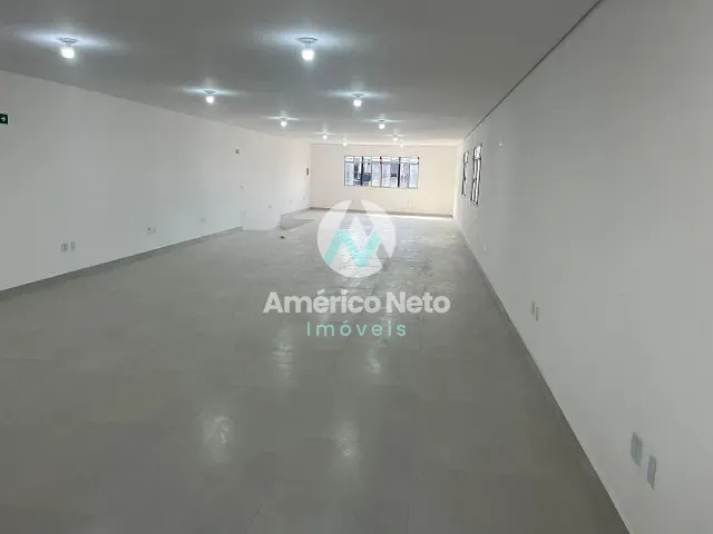 Galpão / Barracão à venda ou para alugar, no bairro Cerâmica em São Caetano do Sul
