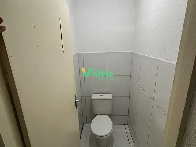Galpão / Barracão com 500m², para alugar, no bairro Vila Zeferina em Itaquaquecetuba