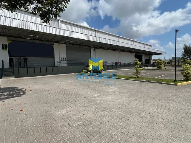 Galpão / Barracão com 1090m², para alugar, no bairro Prazeres em Jaboatão dos Guararapes