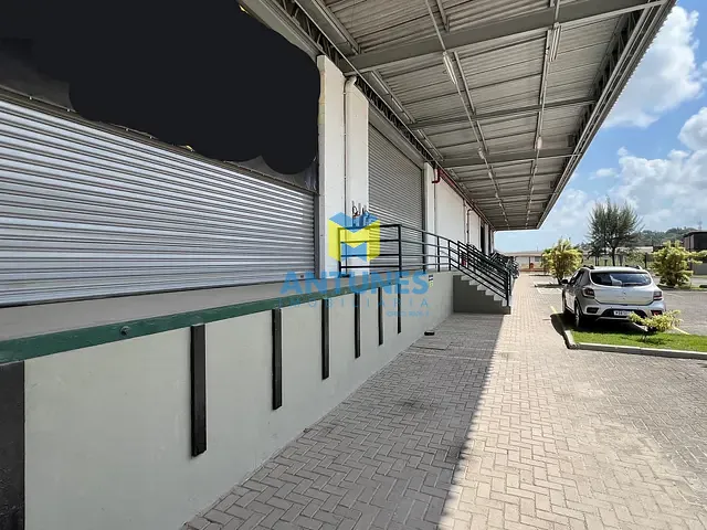 Galpão / Barracão com 1090m², para alugar, no bairro Prazeres em Jaboatão dos Guararapes