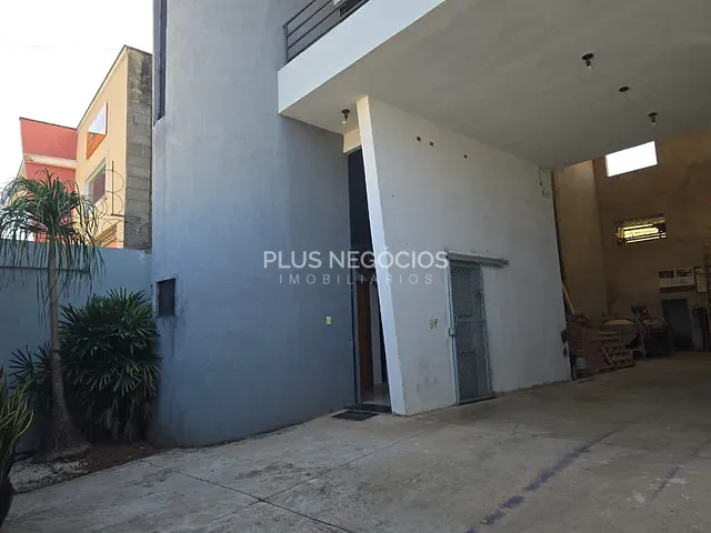 Galpão / Barracão com 224m², à venda ou para alugar, no bairro Wanel Ville em Sorocaba