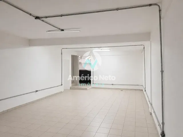 Galpão / Barracão à venda ou para alugar, no bairro Campestre em Santo André