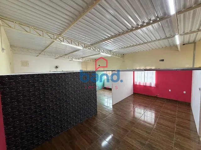 Galpão / Barracão com 306m², à venda, no bairro Jardim Santa Cruz em Porto Feliz