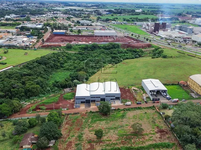 Galpão / Barracão com 1008m², à venda ou para alugar, no bairro Cilo 2 em Londrina
