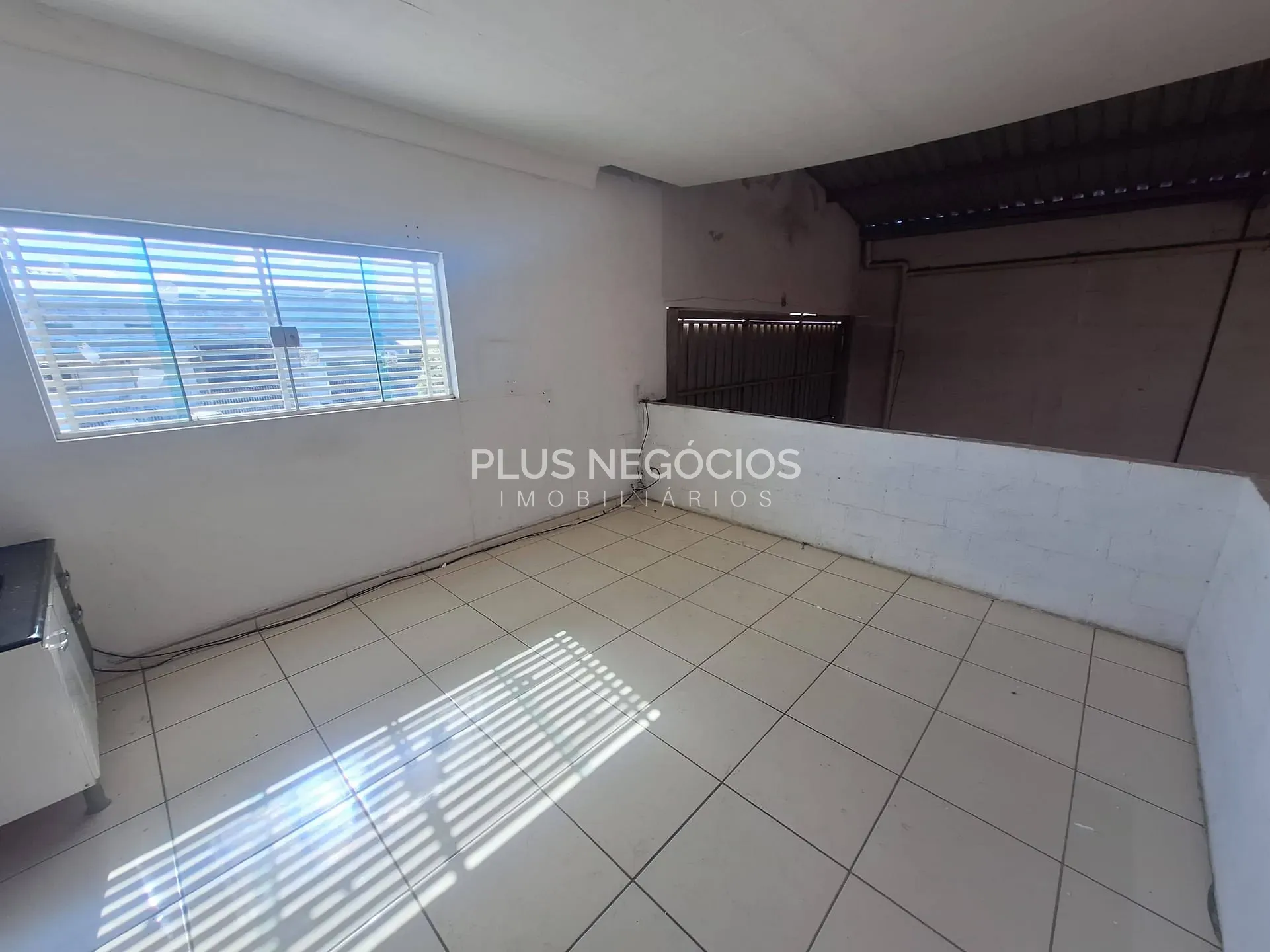 Depósito-Galpão, 212 m² - Foto 12
