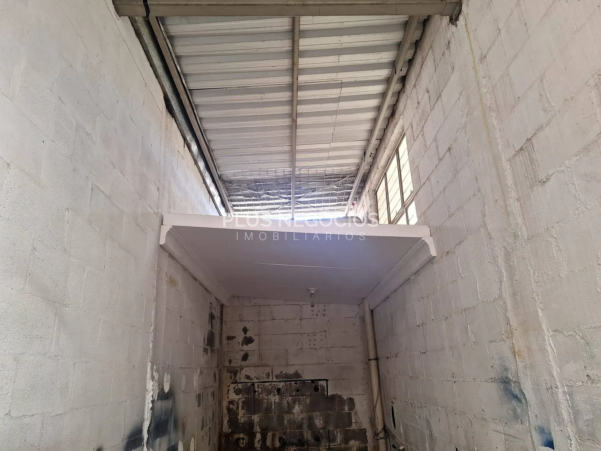 Depósito-Galpão, 212 m² - Foto 13
