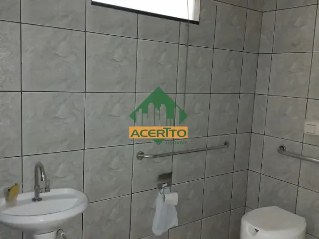 Galpão / Barracão com 300m², para alugar, no bairro Palmeiras em Araçatuba