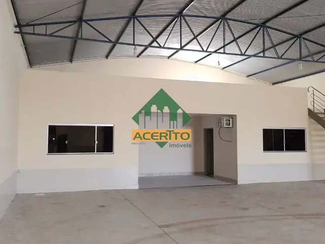 Galpão / Barracão com 300m², para alugar, no bairro Palmeiras em Araçatuba