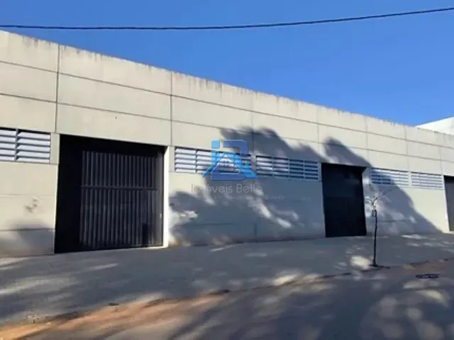 Galpão / Barracão com 650m², para alugar, no bairro Jardim Galetto em Itatiba