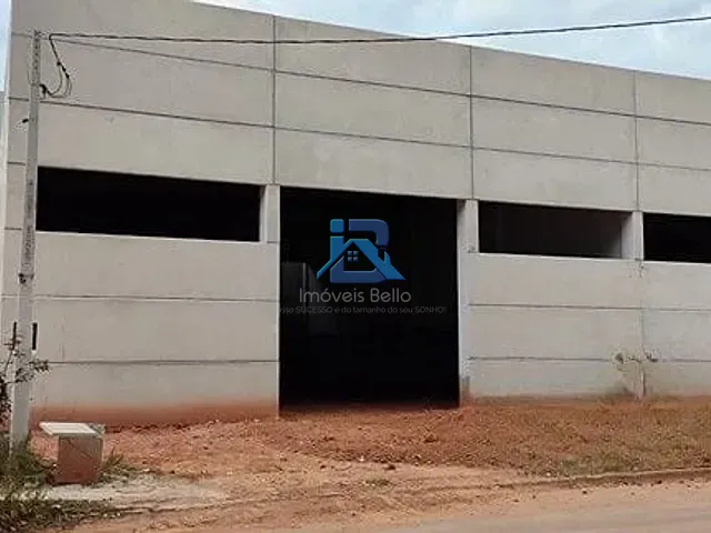 Galpão / Barracão com 650m², para alugar, no bairro Jardim Galetto em Itatiba