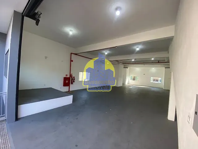 Galpão / Barracão para alugar, no bairro Vila Osasco em Osasco