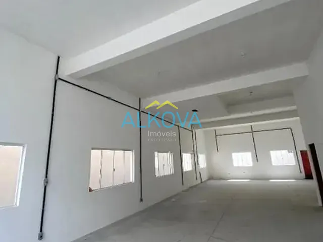 Galpão / Barracão com 314m², à venda, no bairro Jardim Vale do Sol em São José dos Campos