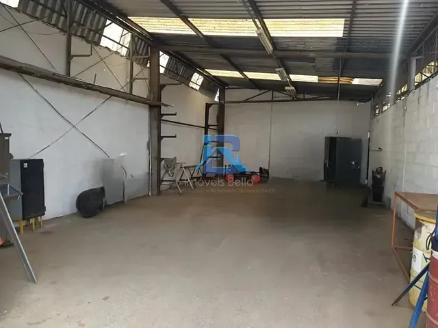 Galpão / Barracão com 712m², à venda, no bairro Água Doce em Jundiaí