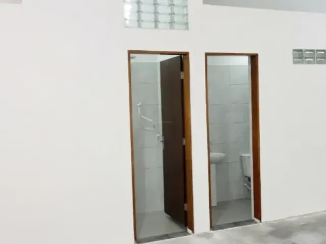 Galpão / Barracão à venda, no bairro Jardim Rosana em Ferraz de Vasconcelos