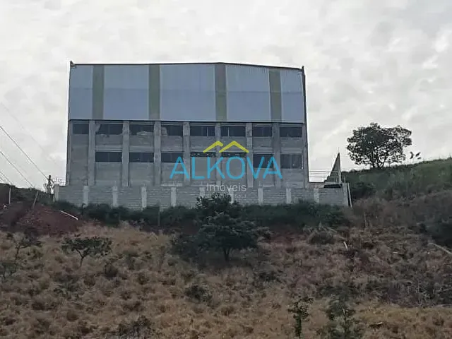 Galpão / Barracão com 612m², à venda, no bairro Jardim Santa Júlia em São José dos Campos