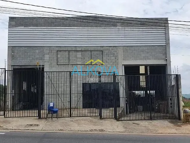 Galpão / Barracão com 612m², à venda, no bairro Jardim Santa Júlia em São José dos Campos