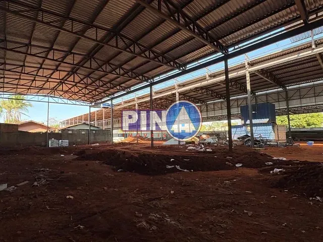 Galpão / Barracão para alugar, no bairro Jardim Petrópolis em Goiânia