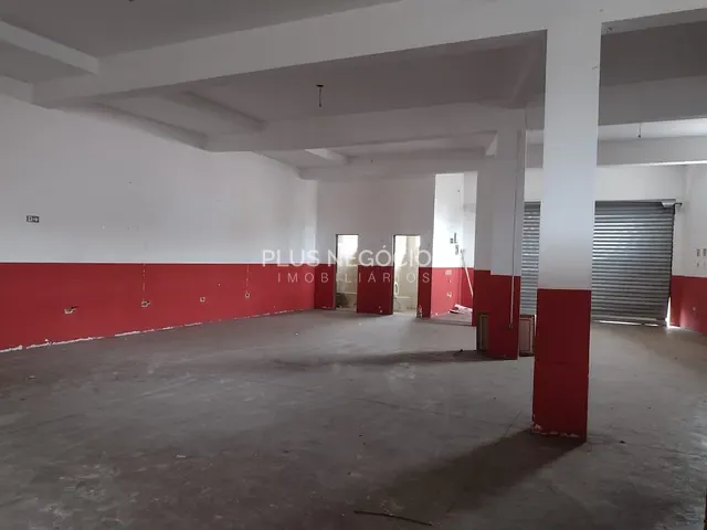 Galpão / Barracão com 225m², à venda, no bairro Jardim Copaíba em Sorocaba