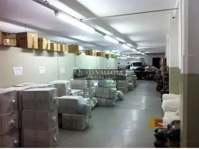 Galpão / Barracão com 1600m², para alugar, no bairro Brás em São Paulo