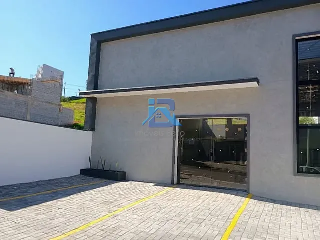Galpão / Barracão com 250m², para alugar, no bairro Centro em Itatiba