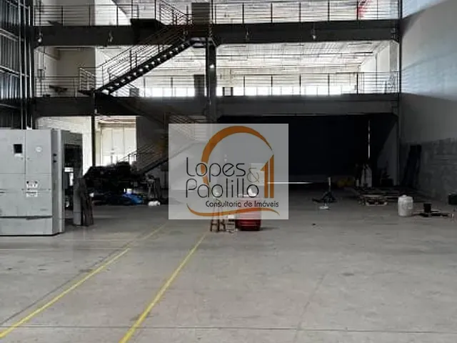 Galpão / Barracão com 2000m², à venda ou para alugar, no bairro Chácaras Maringá em Atibaia