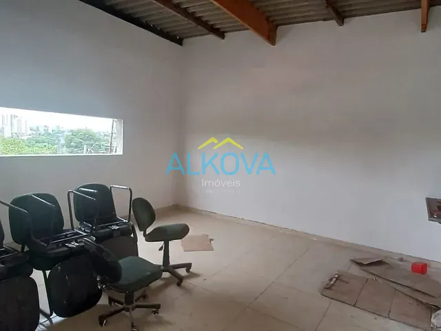 Galpão / Barracão com 300m², à venda ou para alugar, no bairro Vila São Bento em São José dos Campos