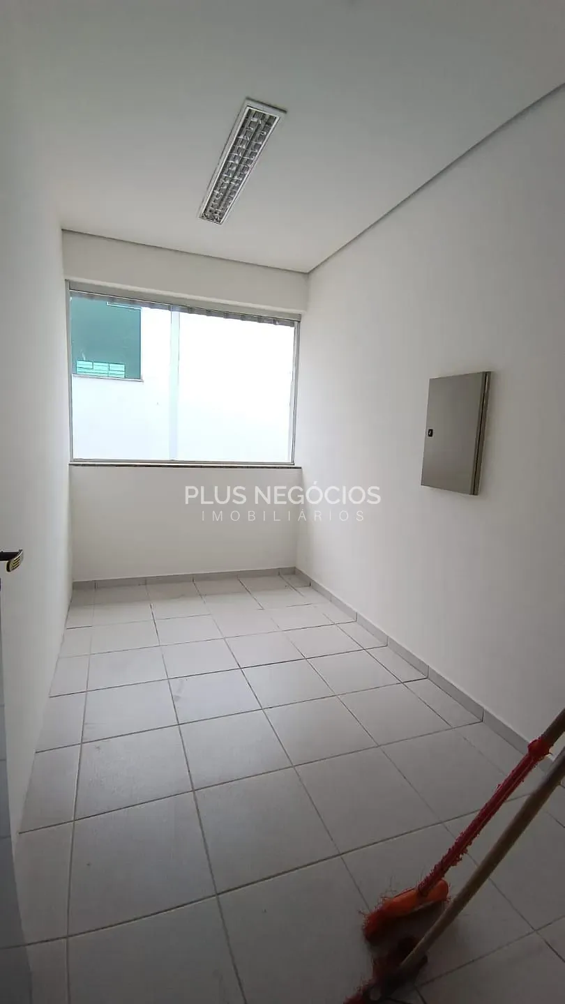 Depósito-Galpão, 1147 m² - Foto 9