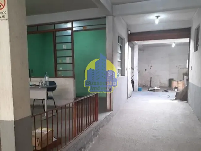 Galpão / Barracão com 388m², à venda, no bairro km 18 em Osasco