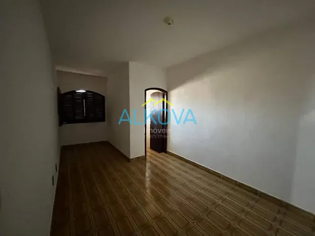 Galpão / Barracão com 250m², à venda, no bairro Jardim Santa Inês I em São José dos Campos