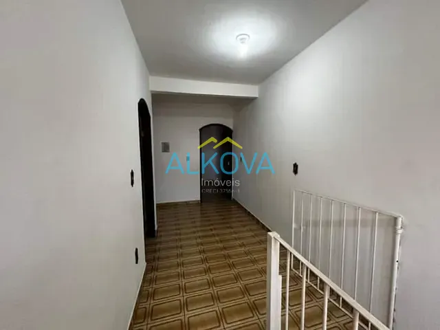 Galpão / Barracão com 250m², à venda, no bairro Jardim Santa Inês I em São José dos Campos