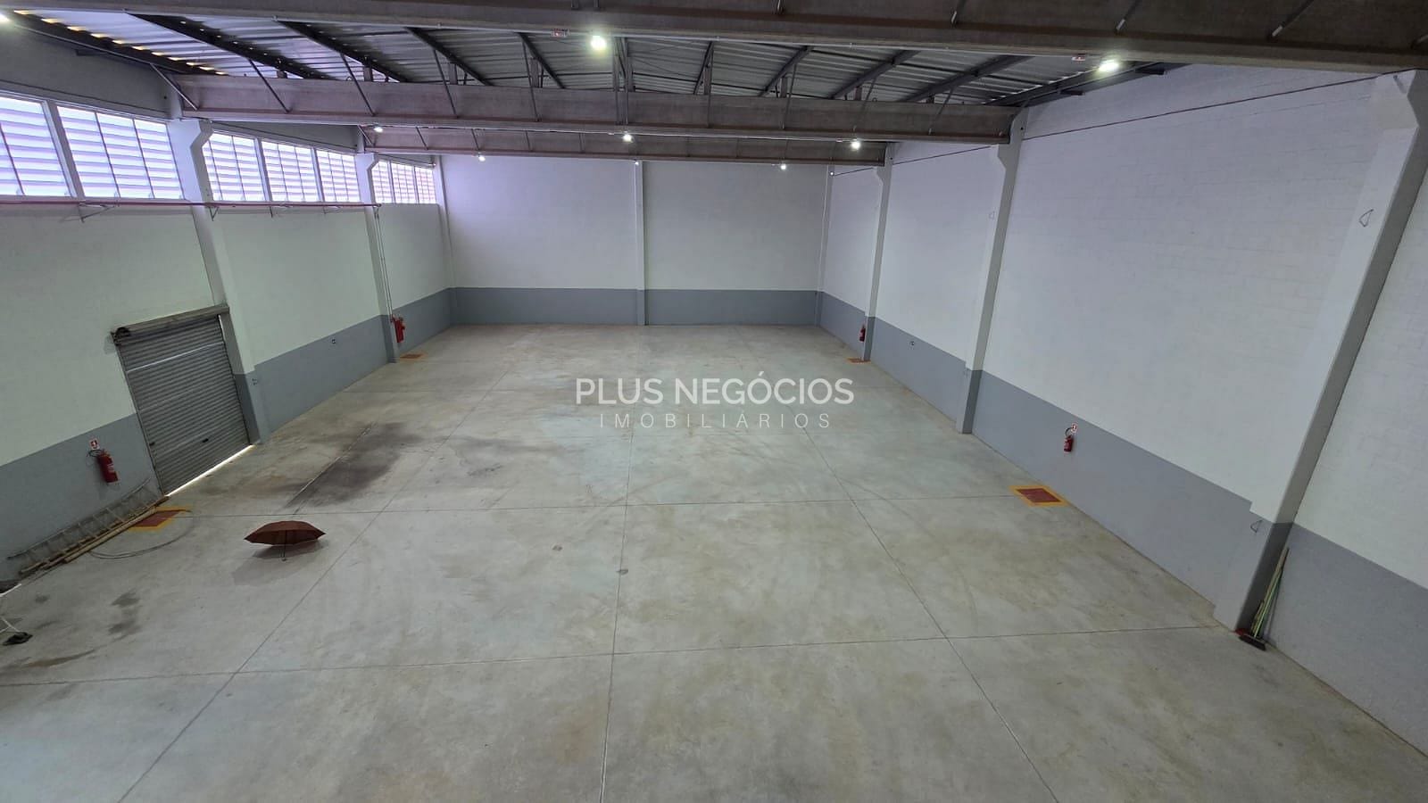Depósito-Galpão, 726 m² - Foto 1