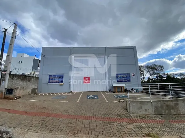 Galpão / Barracão para alugar, no bairro Seminário em Chapecó