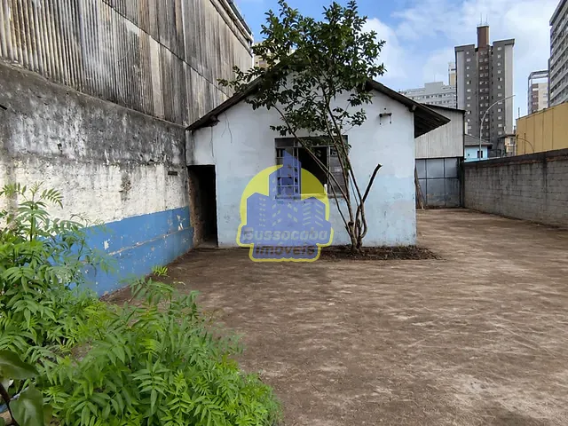 Galpão / Barracão com 250m², para alugar, no bairro Centro em Osasco